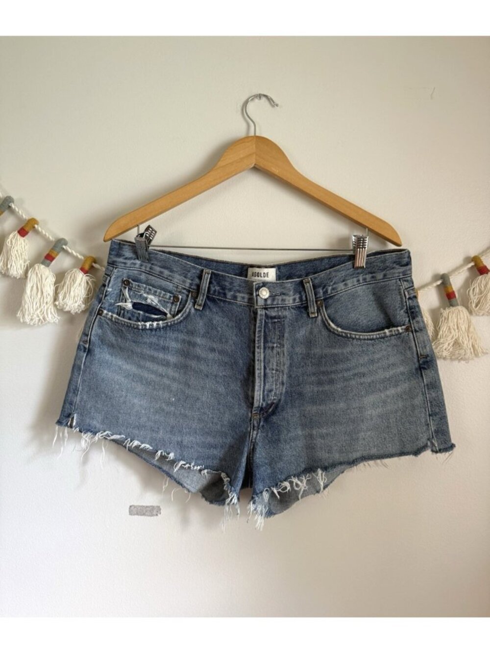 Agolde Parker Vintage Cut Off Shorts In Lowkey Denim Relax Boho Beach Med Wash31